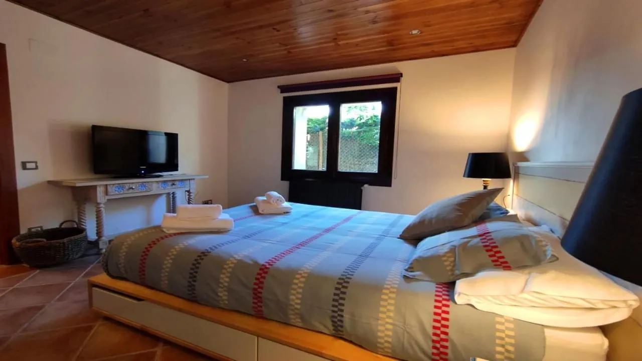 Holiday home Can Castell De Rocabruna Camprodon